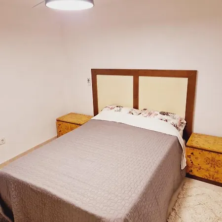 بيت للعطل Magnifico Adosado En Torrevieja, Alicante. *