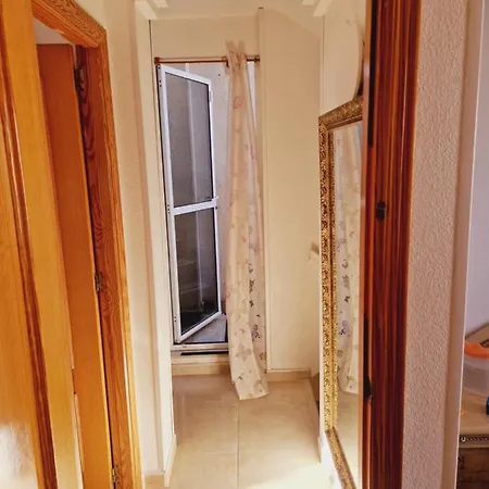 Magnifico Adosado En Torrevieja, Alicante.