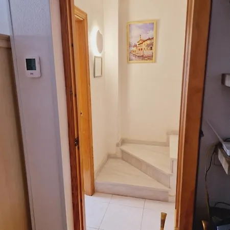 Holiday home Magnifico Adosado En Torrevieja, Alicante.