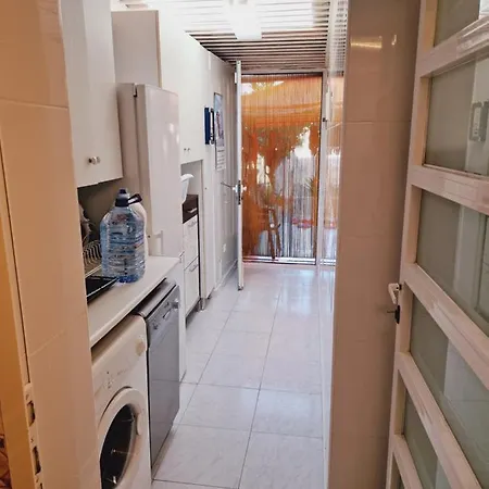 Magnifico Adosado En Torrevieja, Alicante. Holiday home Torrevieja